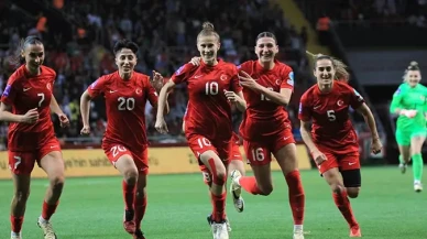 Milli Kadın Futbol Takımı kadrosu açıklandı: Fenerbahçe taraftarından tepki