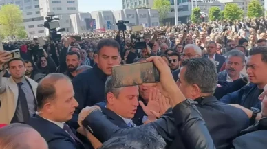 Özgür Özel'e AKM çıkışı yumruklu saldırı!