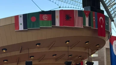 Üniversitede tartışma yaratan görüntü: Bir bayrağa tepkiler çığ gibi