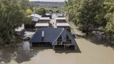 Güney Afrika'da sel felaketinde 92 kişi hayatını kaybetti