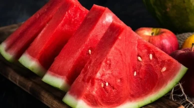 Uzmanlardan uyarı: Karpuz zehirlenmesine karşı tedbirinizi alın!