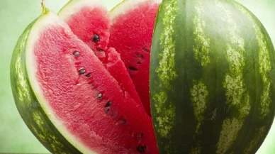 Karpuz yerken bir kez daha düşüneceksiniz!