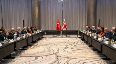 Türkiye-Gürcistan ekonomik iş birliği genişliyor! Bakan Uraloğlu: “5 milyar dolarlık hedef için kararlıyız”