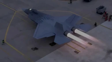 Savunma sanayisinde tarihi gün! 48 KAAN satışı için imzalar atıldı