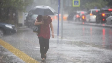 Meteoroloji'den kuvvetli yağış uyarısı! Bu illerdekiler dikkat