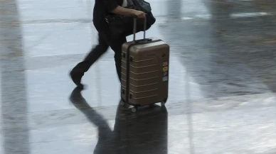 Yolcu otobüsünde akılalmaz olay! Valizden çocuk çıktı