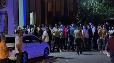 Sokak ortasında döve döve öldürdüler