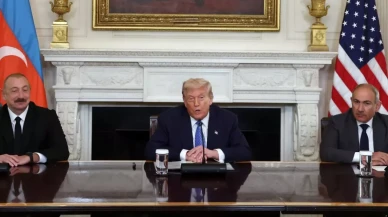 Tarihi anlaşmayı Trump duyurdu! Azerbaycan ve Ermenistan el sıkıştı