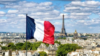 Tarihi Gelişme: Fransa’da Bayrou Hükümeti düştü!