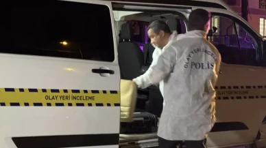 Eve giren ekipler 1'i bebek 3 kişinin yanmış cesetleriyle karşılaştı