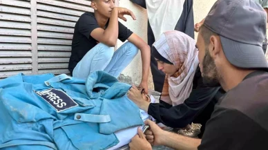 Gazze’de İsrail saldırısında Filistinli gazeteci hayatını kaybetti