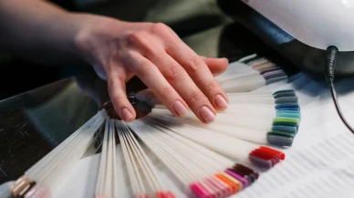 Avrupa Birliği jel tırnağı tamamen yasakladı