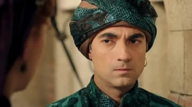 Muhteşem Yüzyıl'ın Sümbül Ağa'sı kaslı haliyle beğeni rekoru kırdı!