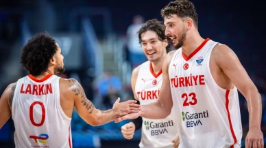Ülkemizi EuroBasket'te finale taşıyan yıldız A Milli Takım'ı bıraktı