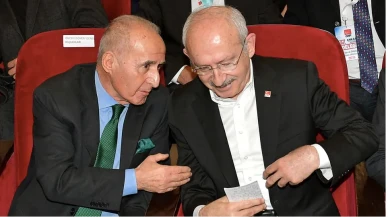 Hikmet Çetin'den güne damga vuran açıklama: "Kılıçdaroğlu partinin başına geçmek istiyor"