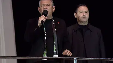 Özgür Özel CHP lideri 9 Mart’ı işaret etti: Canlı yayın talebini yineledi