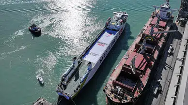 Mersin'den yola çıktı! Gazze'ye insani yardım taşıyan Türk Kızılayının 21. İyilik Gemisi umut taşıyor