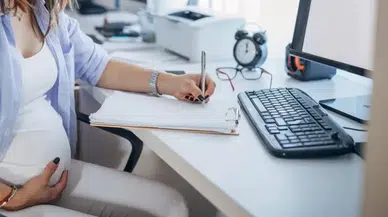 Doğum izin süreleri değişti! Peki işçi ve memur kaç gün izin yapacak?