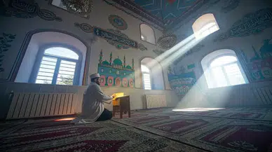 Kadir Gecesi'nin 27. gece olduğu kesin mi? İşte Kur'an ve hadislerdeki işaretler