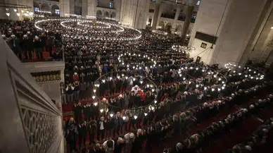 Bayram namazı nasıl kılınır, kaç rekattan oluşur? 2026 Ramazan Bayramı namaz rehberi