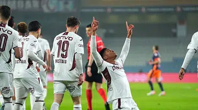 Başakşehir 2-4 Trabzonspor maç özeti ve golleri! Fırtına çeyrek finalde!