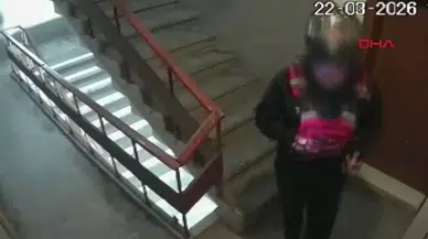 Kayseri'de kurye, sipariş getirdiği binaya idrarını yaptı!