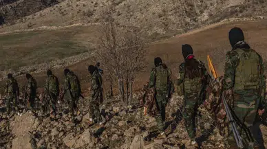 İranlı Kürt milislerin İran'ın kuzeybatısında kara saldırısı başlattığı iddiası
