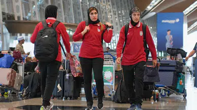 Trump çağrıda bulunmuştu: İranlı kadın futbolcular iltica kararını değiştirdi