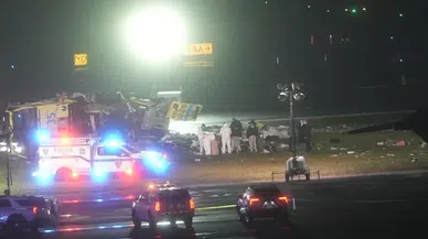 ABD’de uçağı iniş sırasında itfaiye aracına çarptı: Pilotlar hayatını kaybetti