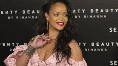 Ünlü şarkıcı Rihanna'nın evine silahlı saldırı düzenlendi