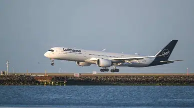 Almanya’da Lufthansa pilotları 48 saat iş bırakıyor