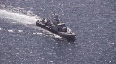 İran savaş gemisi sulara gömüldü: Sri Lanka açıklarında denizaltı saldırısı iddiası