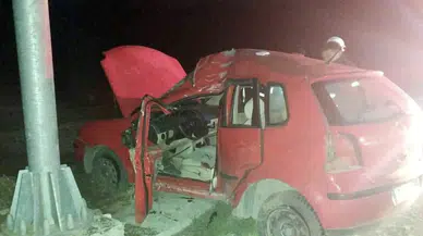 Burdur'da feci kaza: Direksiyon hakimiyetini kaybeden genç sürücü hayatını kaybetti