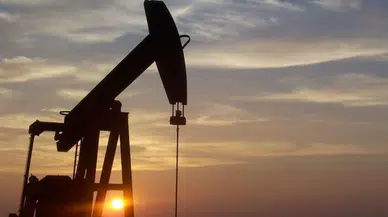 İran Dışişleri Bakanı Abbas Erakçi: Petrol fiyatları artmaya devam edebilir