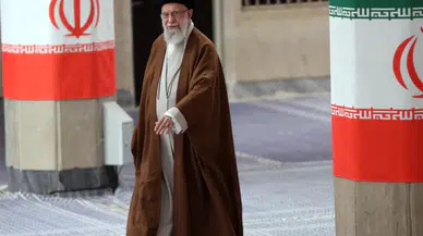 Hamaney'in naaşı Tahran'da halkın ziyaretine açılacak