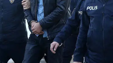 Şırnak'ta altın kaçakçılığına darbe: 1 kilo 998 gram altın ele geçirildi