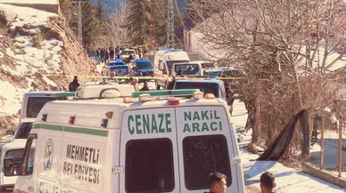 17 yaşındaki genç dehşet saçtı: Akrabasını öldürdü, çok sayıda kişi yaralandı