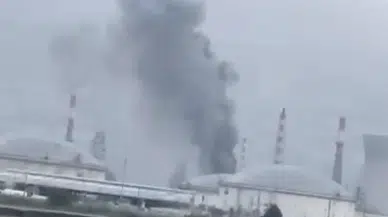 İran saldırısının ardından Hayfa’da siyah dumanlar yükseldi