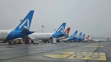 İstanbul’da yağış nedeniyle uçuşlar aksadı: Uçak seferlerinde değişiklik