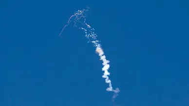 İran devrim muhafızları duyurdu: BAE, bahreyn ve kuveyt’teki ABD üsleri vuruldu