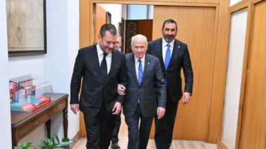 Trabzonspor heyeti, MHP lideri Bahçeli'yi makamında ziyaret etti