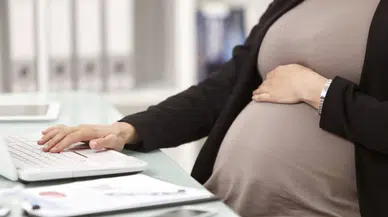 Milyonlarca anneye müjde: Doğum izni uzatılıyor