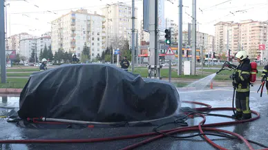 Kayseri’de elektrikli araç yangını battaniye yöntemiyle söndürüldü