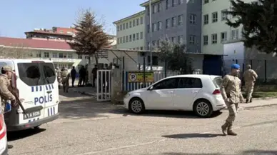 Şanlıurfa'da lisede silahlı saldırı: 4 kişi görevden uzaklaştırıldı