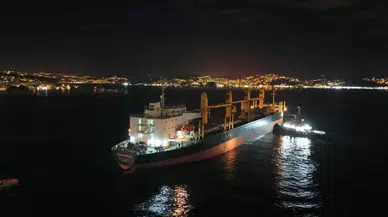 Boğaz’da gemi arızası trafiği durdurdu: Geçişler askıya alındı