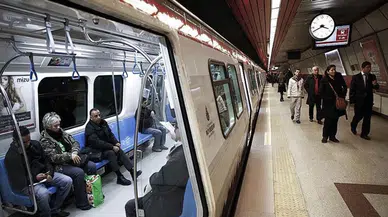 Mecidiyeköy metro istasyonunda intihar girişimi metro seferlerinde aksama yaşandı