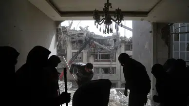 Trump’ın sivil altyapı tehdidi sonrası İranlı yetkiliden çarpıcı çağrı