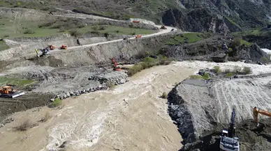 Hakkari-Van yolunda panel köprü çalışması: İki aşamalı plan devreye alındı