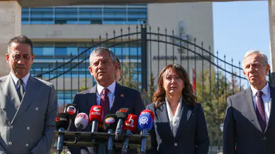 Özgür Özel: "Kendisine yapılan muameleyi İmamoğlu’na yapsın"
