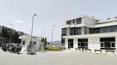 İzmir'de korkunç olay: Şantiye alanında yanmış kadın cesedi bulundu